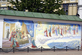 Фреска у входа в Михайловский златоверхий монастырь в Киеве