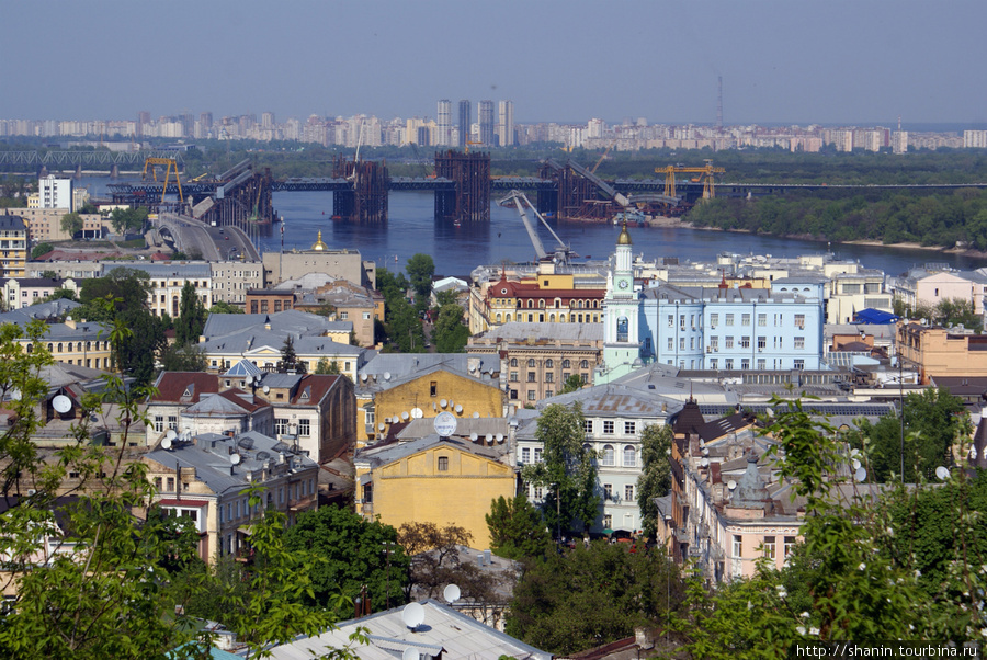 На берегу Днепра в Киеве Киев, Украина