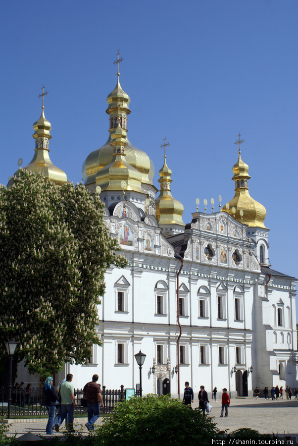 Успенский храм — главная церковь — Киевско-Печерской лавры Киев, Украина