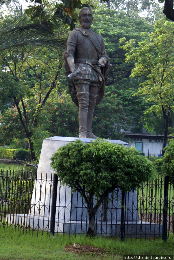 Памятник Себу-Сити, остров Себу, Филиппины