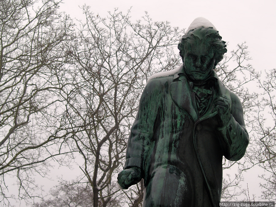 Памятник Людвигу Бетховену Карловы Вары, Чехия