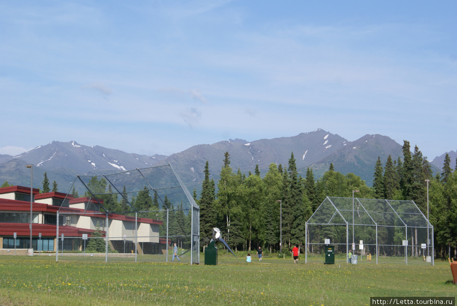 За городом Анкоридж, CША