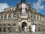 Опера Земпера — оперный театр в Дрездене, построенный по проекту Готфрида Земпера и являющийся одной из главных достопримечательностей города.