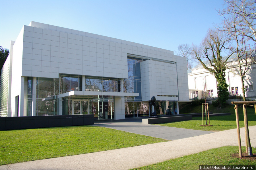 Музей современного исскуства Фридера Бурды Баден-Баден, Германия