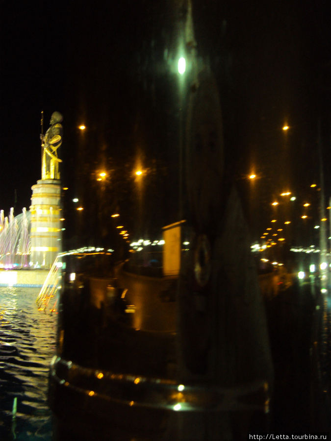 Ночная жизнь столицы Ашхабад, Туркмения