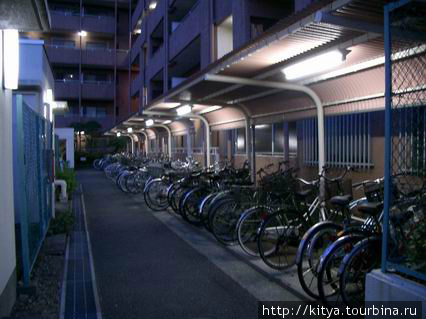 Велосипедная парковка Токио, Япония