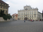 Площадь перед западными воротами Пражского Града