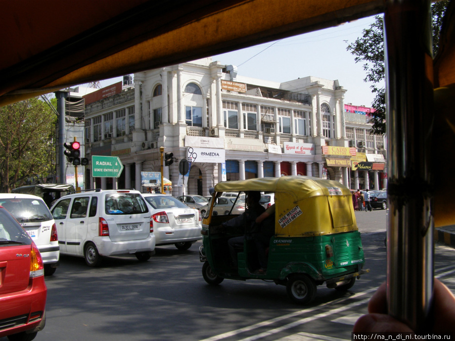 Дели из окна рикши Дели, Индия