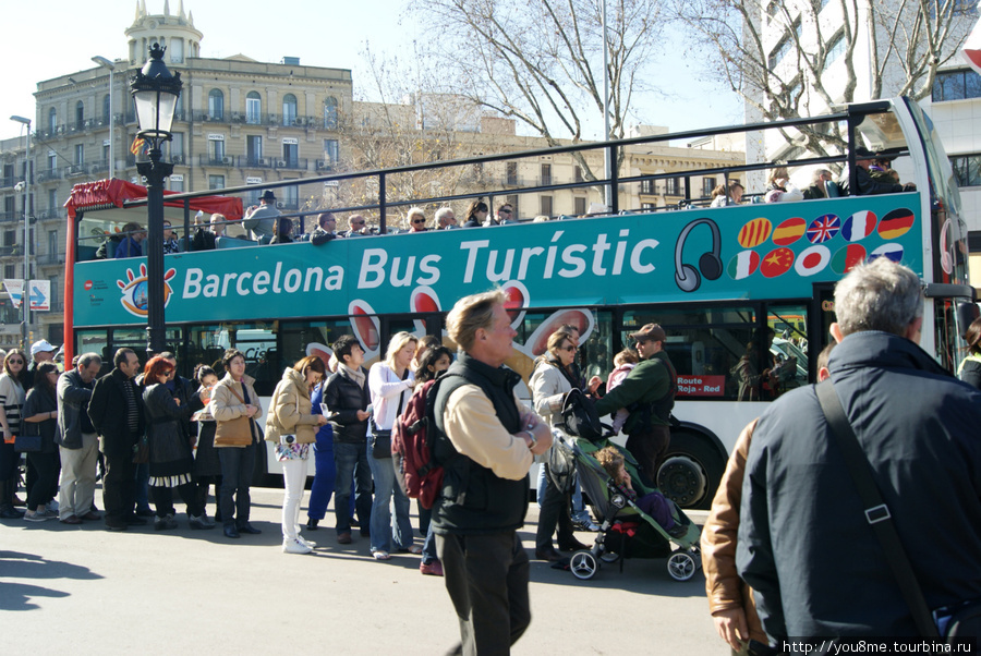 очередь на туристический автобус Испания