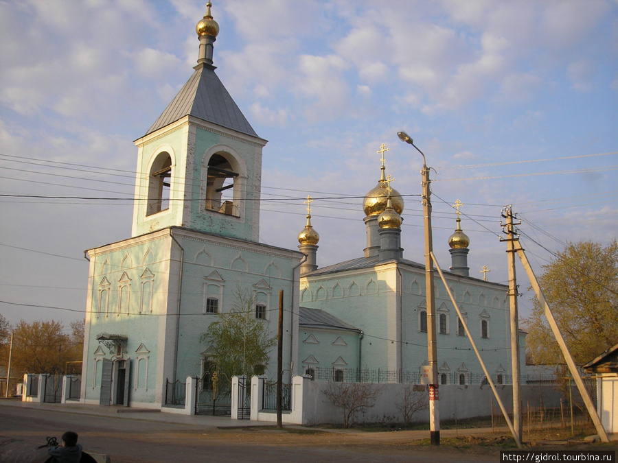 Старейшее здание города — Михайло-Архангельский собор, построенный в 1740-е годы, являющийся свидетелем всех исторических событий города. Казахстан