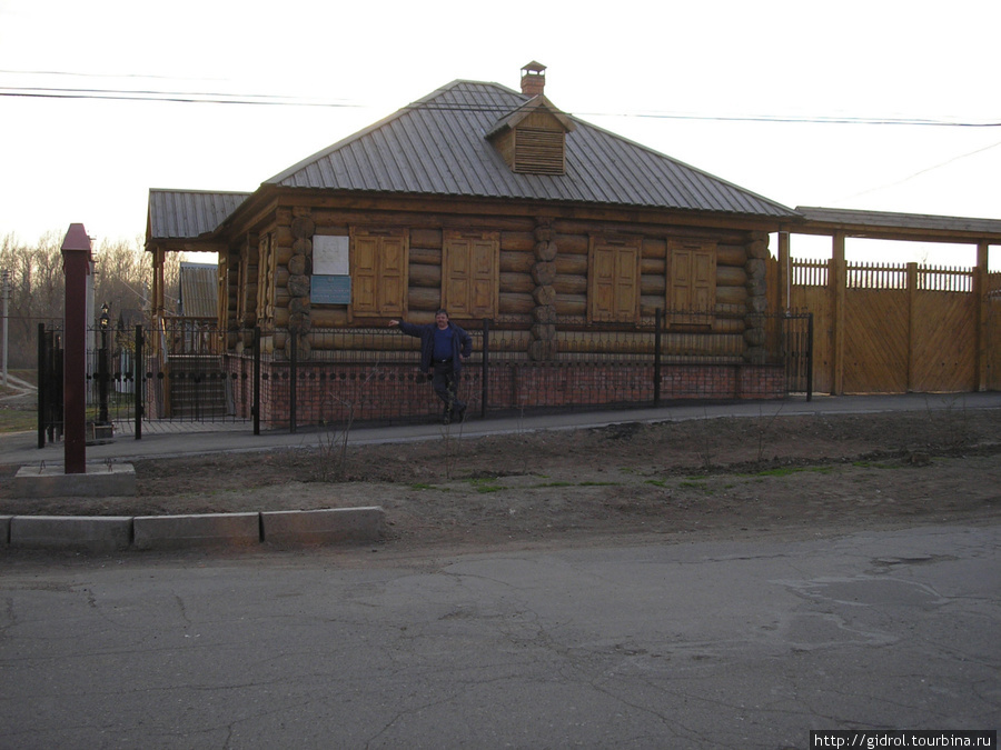 Дом отца невесты Пугачева богатого казака Кузнецова, сейчас в нём музей Пугачева. Казахстан
