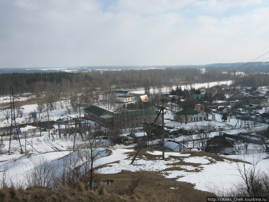Вид на санаторий с горки. Великая Багачка, Украина