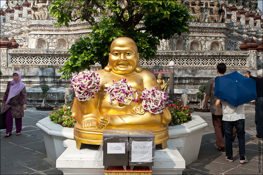 Хотэй -одна из ипостасей (аватаров) Будды Майтрейя Бангкок, Таиланд