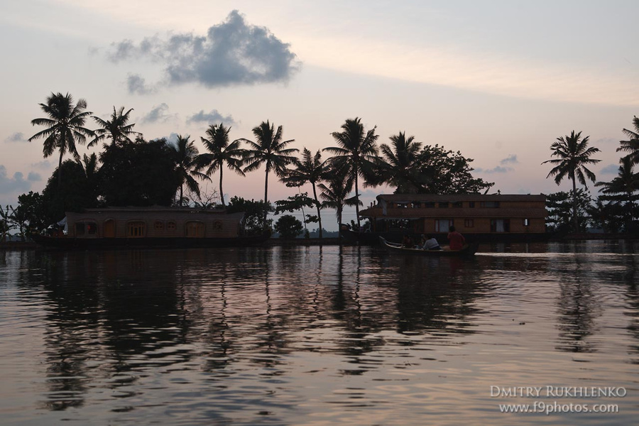 Каналы Кералы - Kerala Backwaters Аллеппи, Индия