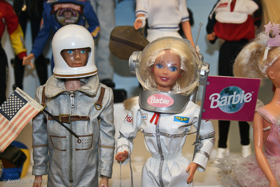 Выставка 50-летия Барби в Пражском музее игрушек Прага, Чехия