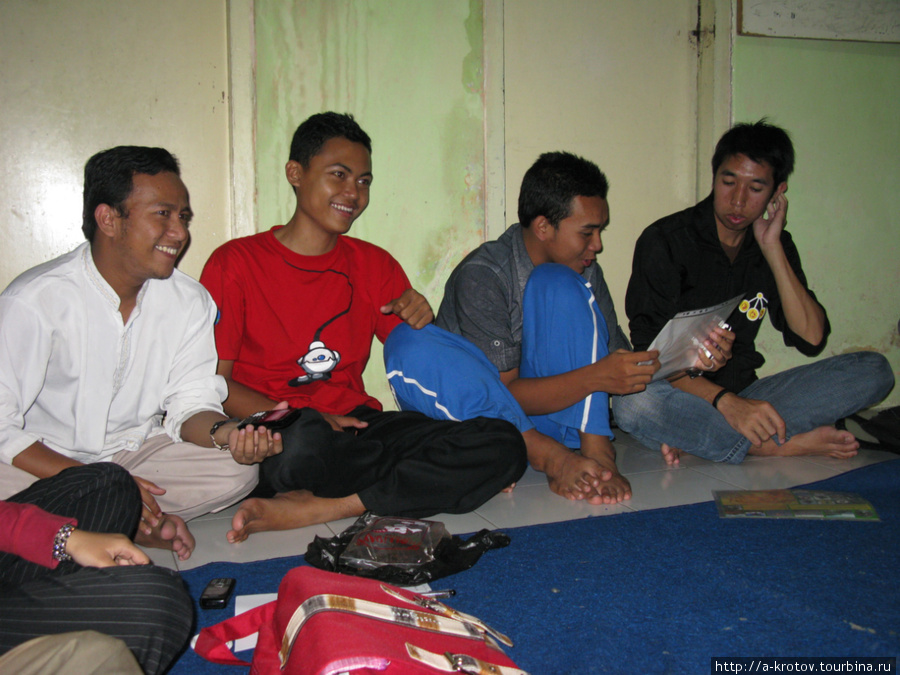 Быть не только зрителем, но и участником Маланг, Индонезия