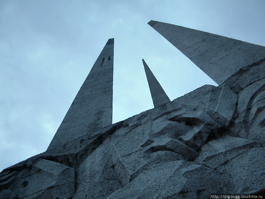 Мемориальный комплекс в честь советских воинов-освободителей, партизан и подпольщиков Витебщины Витебск, Беларусь