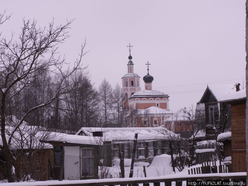 Вязьме на неделю. Вязьма Русятка дорога. Русятка горка в городе Вязьма зимой. Русятка Вязьма беседка. Русятка в городе Вязьма зимой.