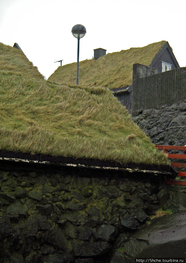 домики с травяными крышами Торсхавн, Фареры