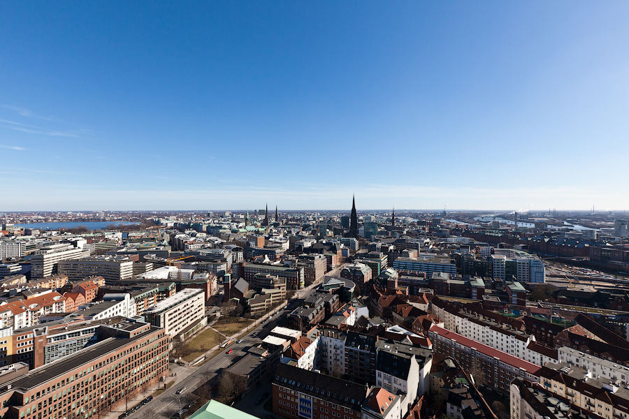 St. Michaelis - самая высокая церковь Гамбурга. Гамбург, Германия