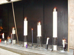 Свечи может поставить любой, а купить их можно перед входом в собор.