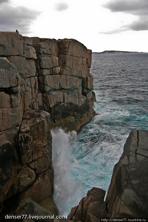 А это скалистое побережье недалеко от города Олбани (Albany) с которого, если посчастливится, можно увидеть Горбатых китов. Олбани, Австралия