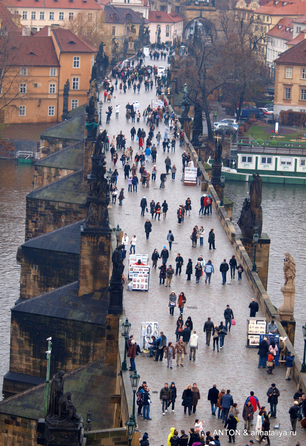 Виды со Староместской башни Карлова моста.
Карлов мост Прага, Чехия