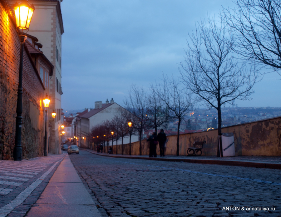 Дорога от Страховского монастыря к Пражскому Граду Прага, Чехия