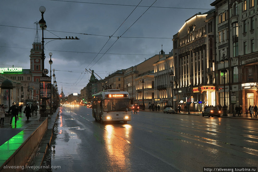 Мартовские прогулки по Невскому | пока не зажгли фонари Санкт-Петербург, Россия