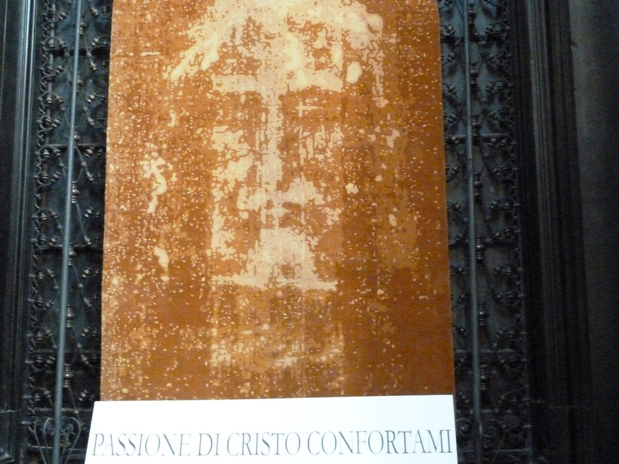 Настенная копия Святой Плащаницы Турин, Италия