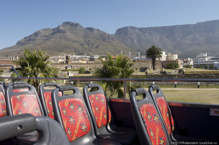 Красные автобусы Кейптаун, ЮАР