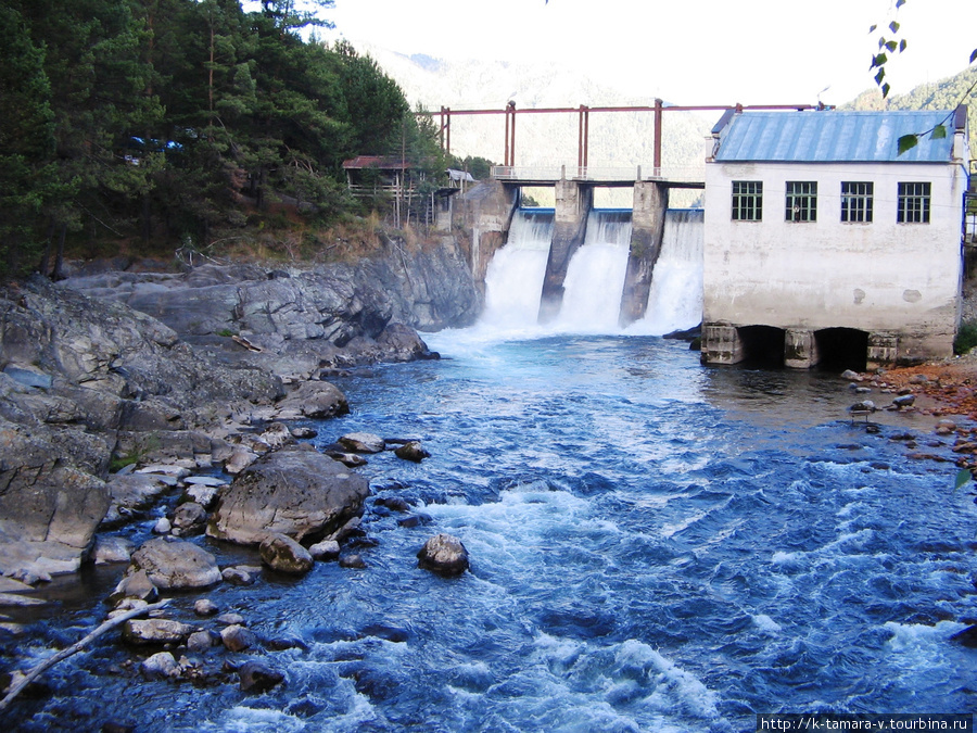 Чемальская ГЭС Чемал, Россия