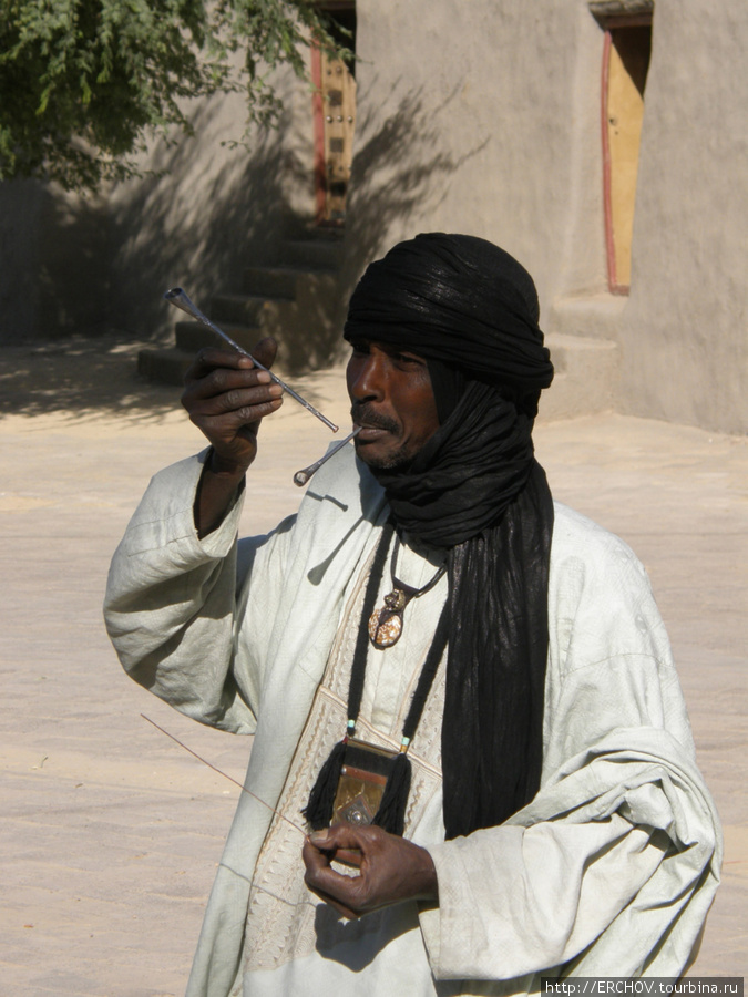 Городские туареги и их сувениры Тимбукту, Мали