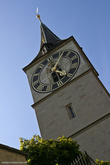 Церковь Святого Петра — старейшая церковь Цюриха. Церковь знаменита самыми большими башенными часами в Европе: диаметр циферблата составляет 8,7 метров, минутная стрелка почти четыре метра.