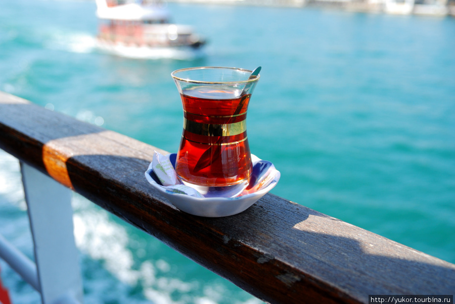 Традиционное: чай Стамбул, Турция