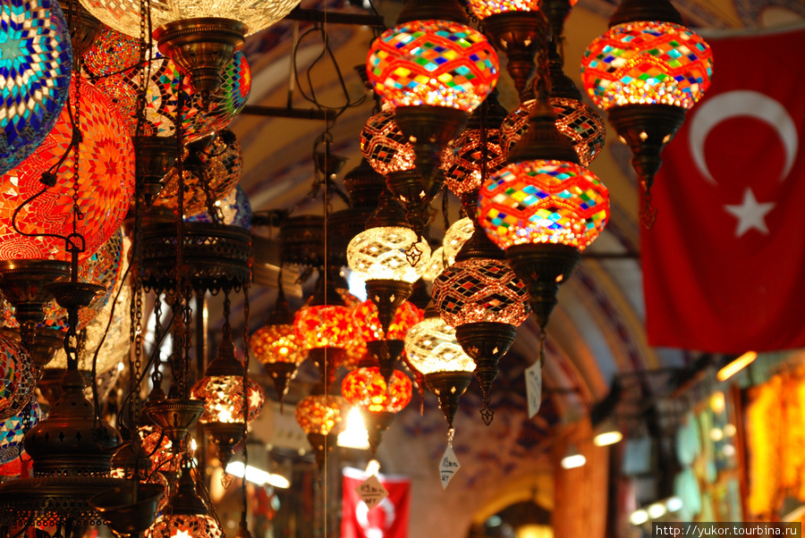 Лампочки Стамбул, Турция