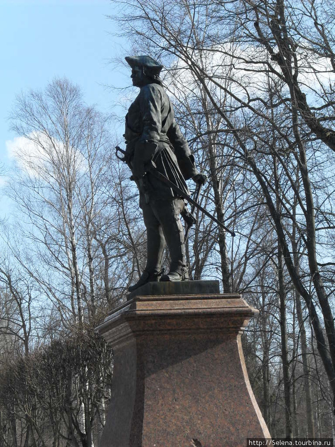 Петергоф. Нижний парк зимой. Петергоф, Россия