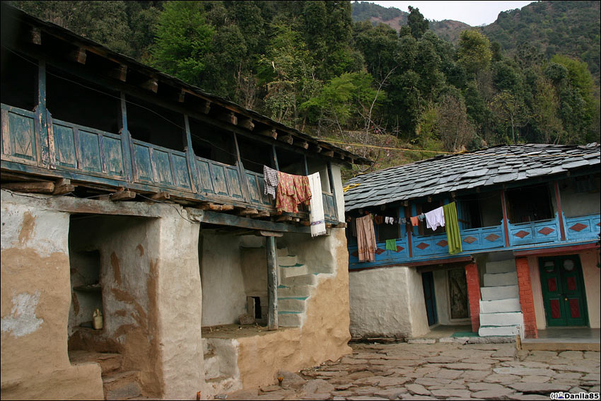 Гималайские домики. Дхарамсала, Индия