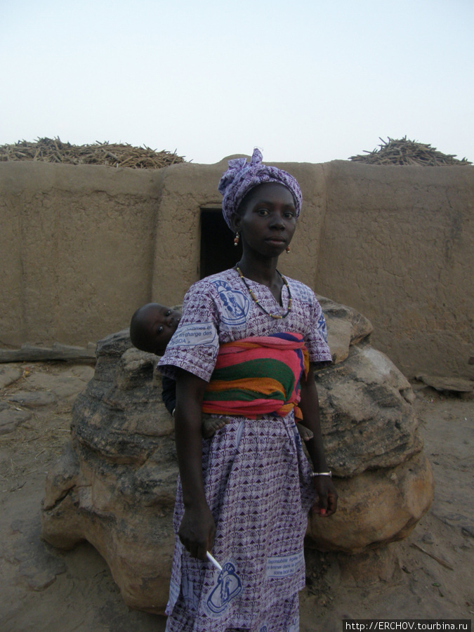 Я дал ей ручку... Область Мопти, Мали