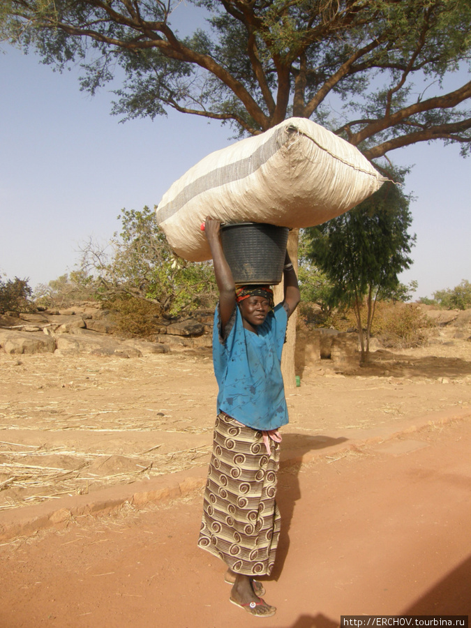 Переезд в страну догонов Область Мопти, Мали