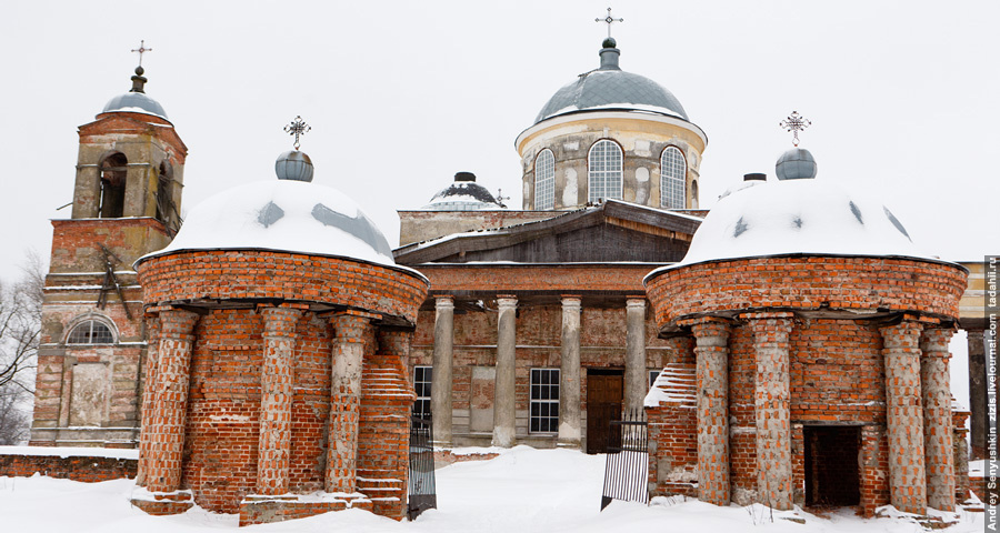 Церковь Святой Екатерины Сураж, Россия