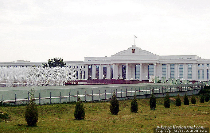 Сенат Ташкент, Узбекистан