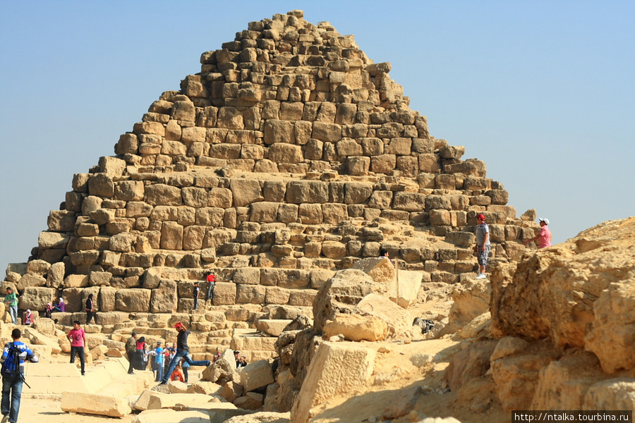 Пирамиды и чуть-чуть Гизы Каир, Египет
