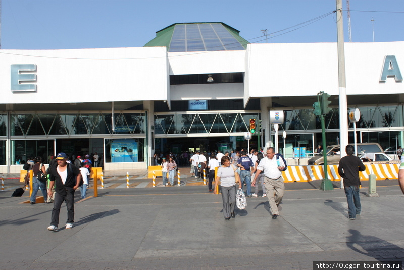 Метро и автовокзал Мехико, Мексика