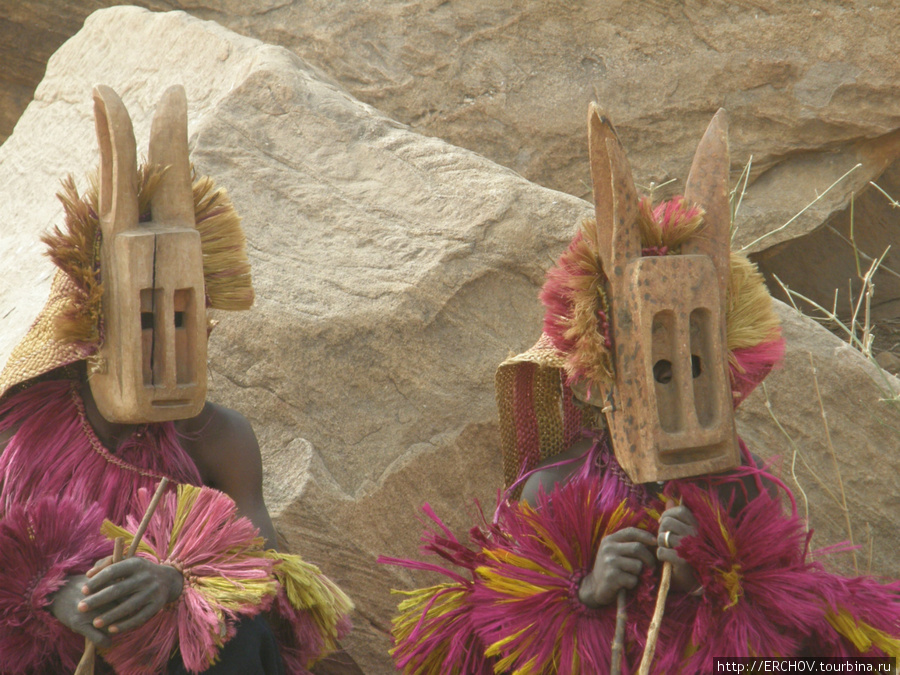 Кто есть кто, или ещё раз про маски Область Мопти, Мали