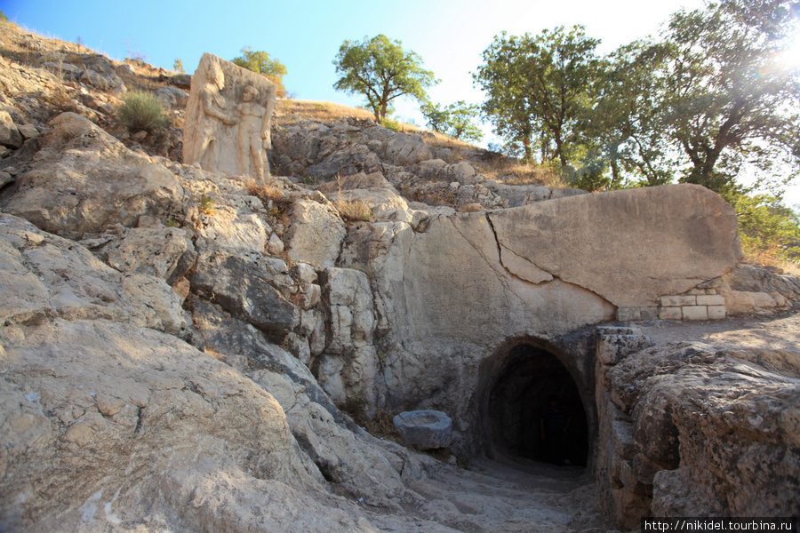 подземный ход в город Арсамия Кахта, Турция