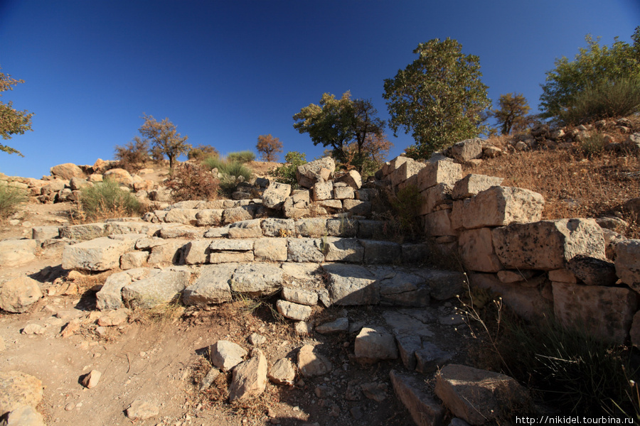 развалины столицы Коммагенского царства Арсамии Кахта, Турция