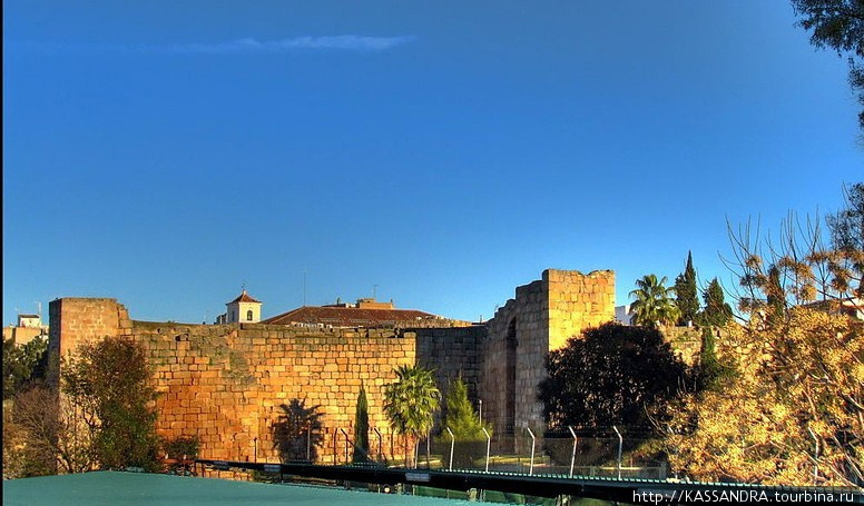 Крепость Алькасаба в Мериде / Alcazaba in Merida