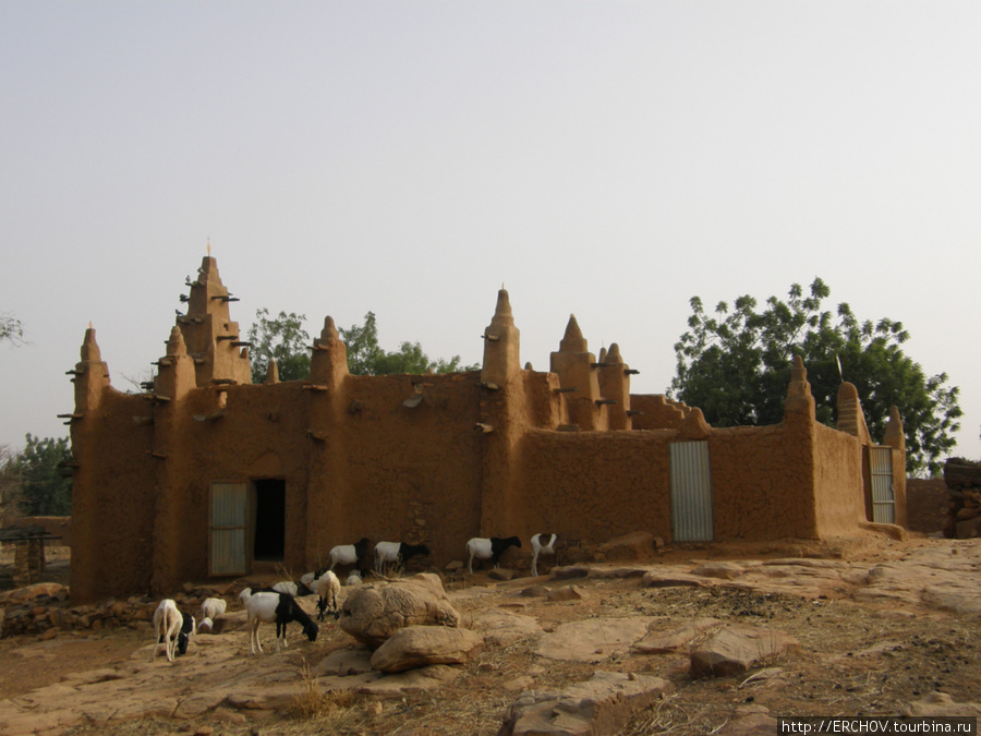 Ещё одна мечеть. Область Мопти, Мали