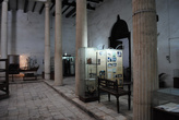 Музей по сути краеведческий: история острова с акцентом на период нахождения под Оманским султанатом